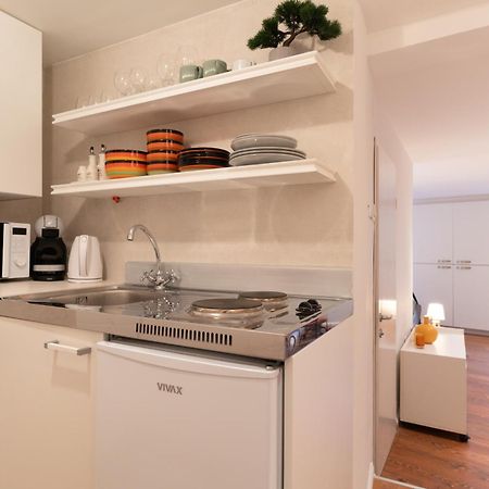 De Qua De La Studio Rovinj Luaran gambar